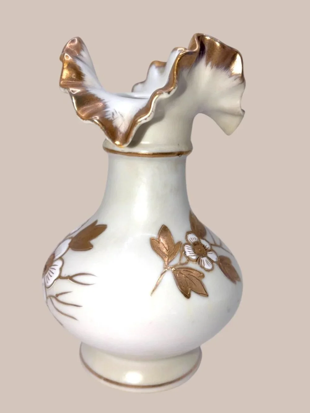 Vintage Arnart Japan Hand Painted Porcelain Ruffled Vase Gold Floral White 7